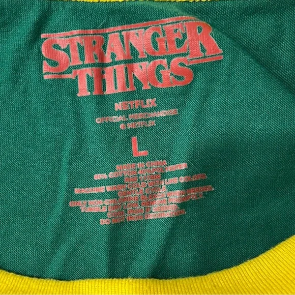 Netflix Stranger Things Ringer Shirt Men's Large in Green and Yellow - Picture 2 of 6
